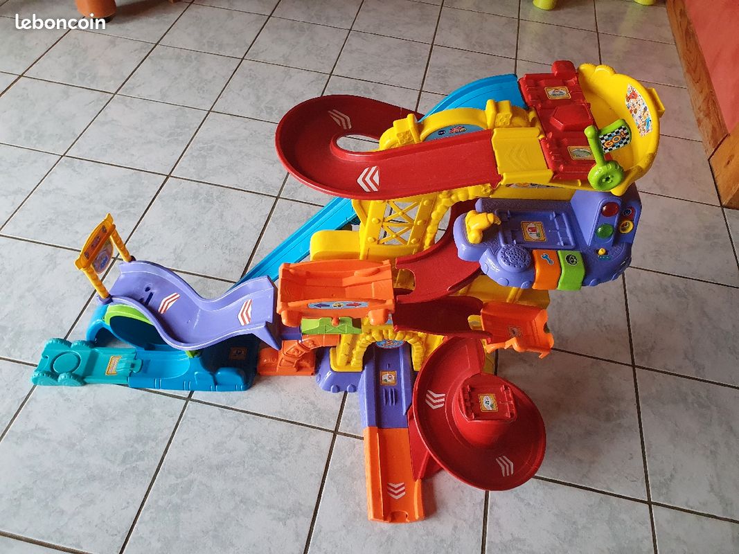 Maxi circuit looping Tut Tut bolides de Vtech (image 1)