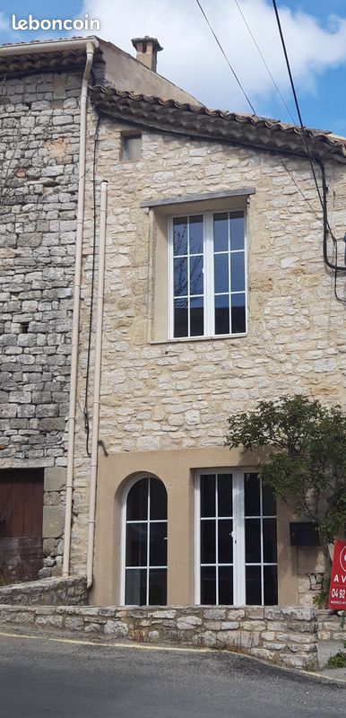Location jolie maison en Provence (image 1)