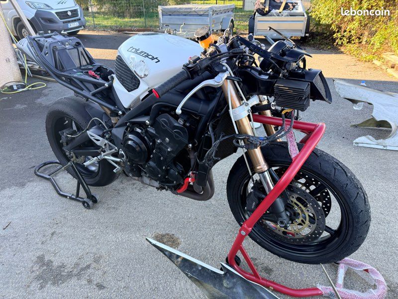 Daytona 675 2010 pour piste (image 2)