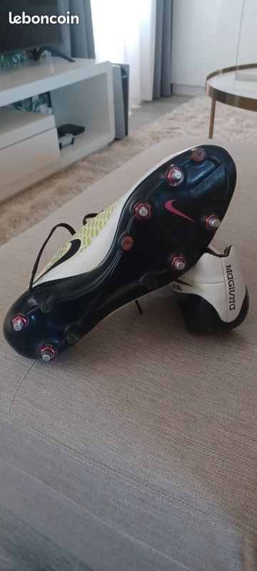 Chaussure Nike Magista de foot pointure 46 (image 1)