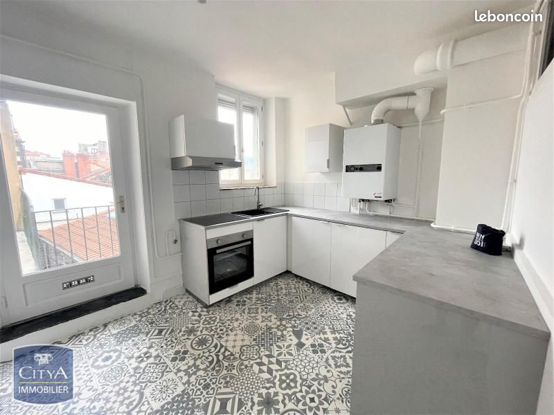 Appartement 3 pièces 120 m² · à Clermont-Ferrand · 120 m² · 970 €/mois