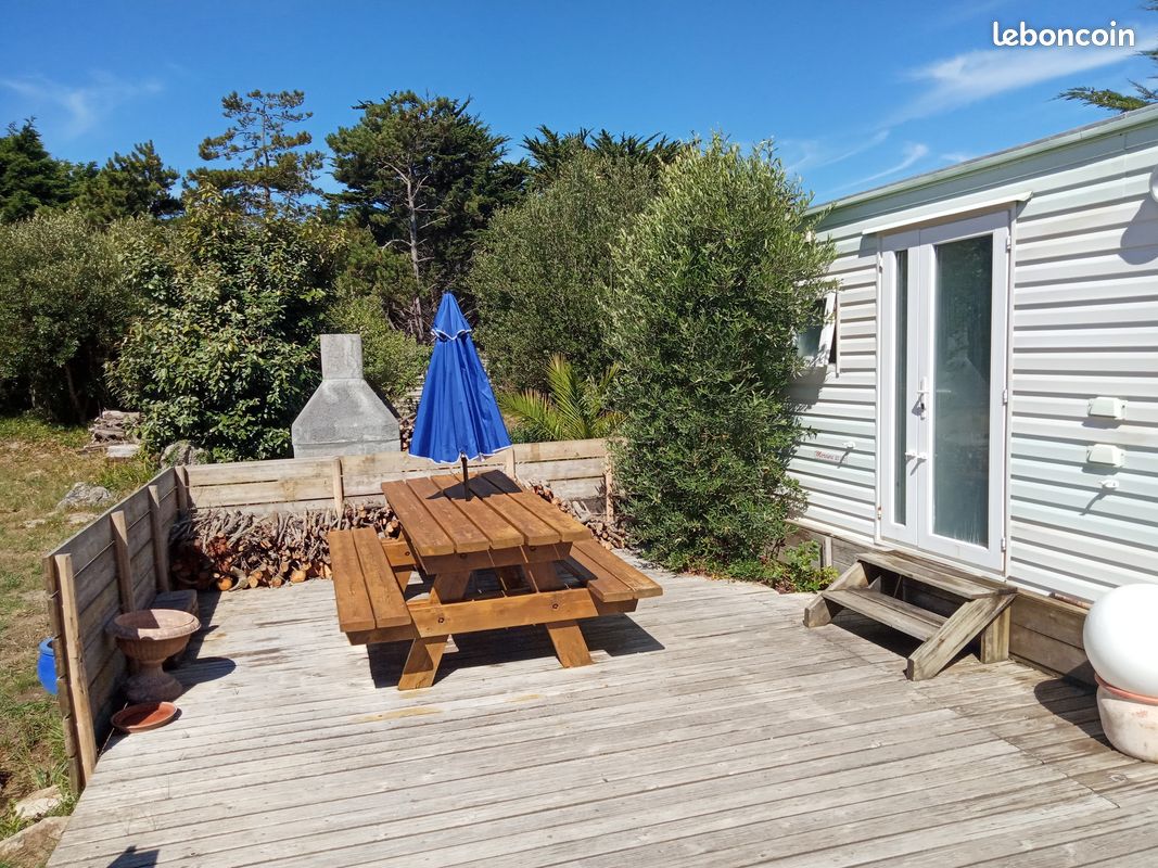 Location (image 10)