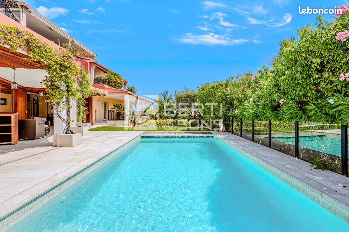 Appartement 4 pièces 154 m² · à Mandelieu-la-Napoule · 154 m² · 1 550 000 €
