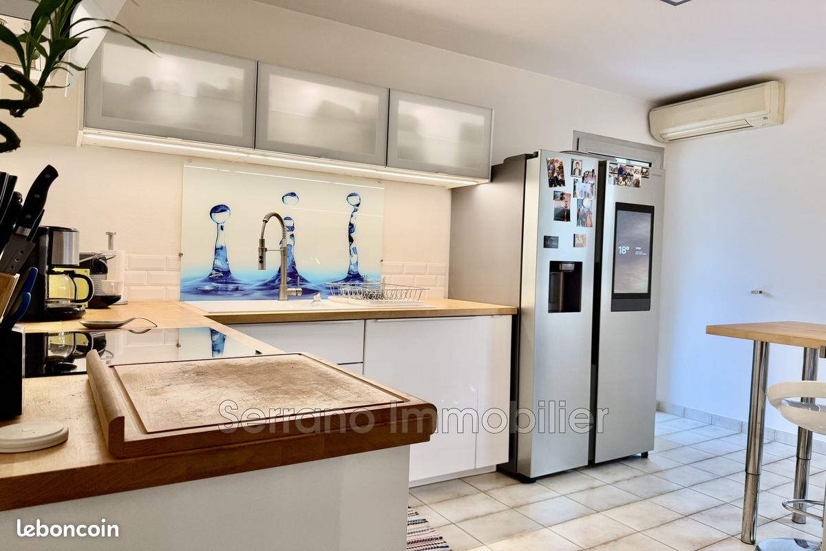 Maison 6 pièces 171 m² · à Bagnols-sur-Cèze · 171 m² · 465 000 €