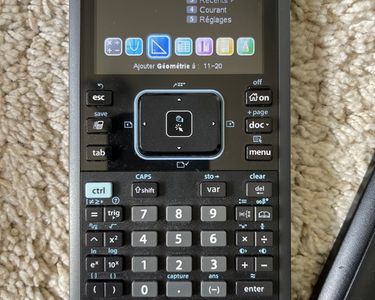 Calculatrice TI-nspire CX CAS (Gebraucht) in Veyrier für CHF 70 - nur