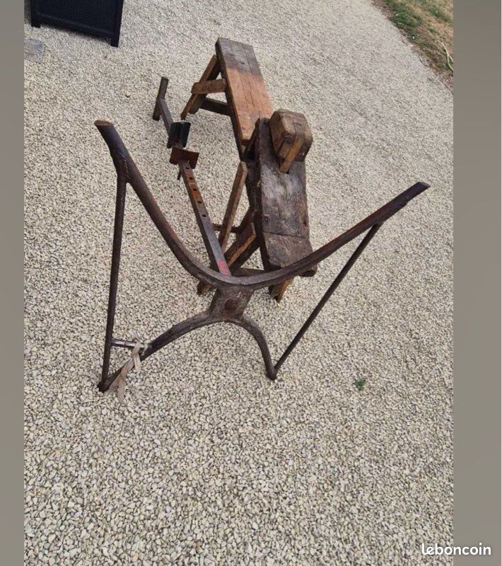 Outil de tonnellerie (image 1)