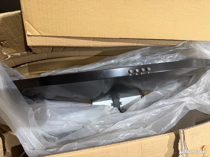 Hotte de cuisine neuve (image 4)