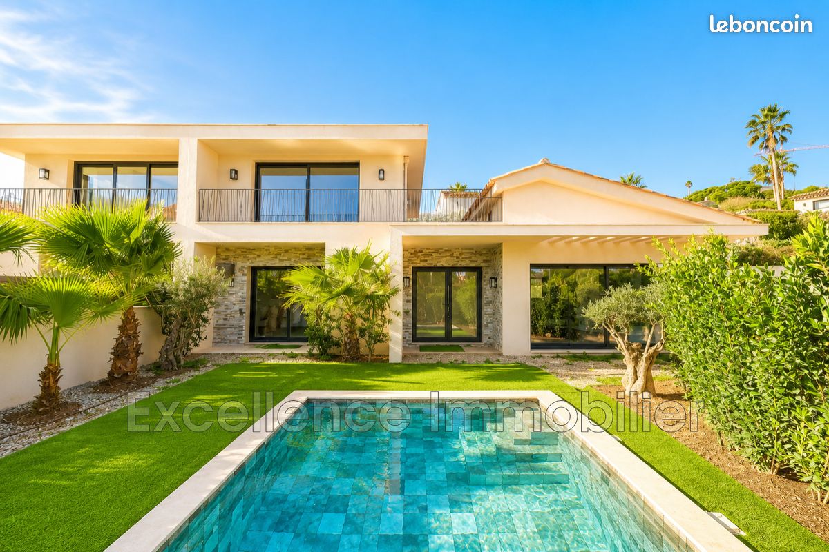 Maison 5 pièces 126 m² · à Sainte-Maxime · 126 m² · 1 210 000 €