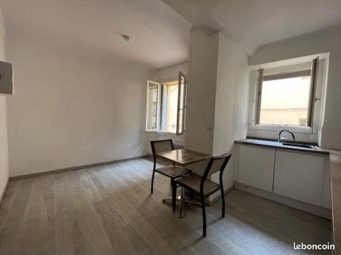 Appartement 1 pièce 21 m² · à Amélie-les-Bains-Palalda · 21 m² · 390 €