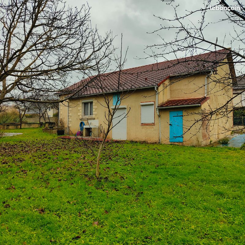 Maison 6 pièces 93 m² · à Orval · 93 m² · 59 000 €