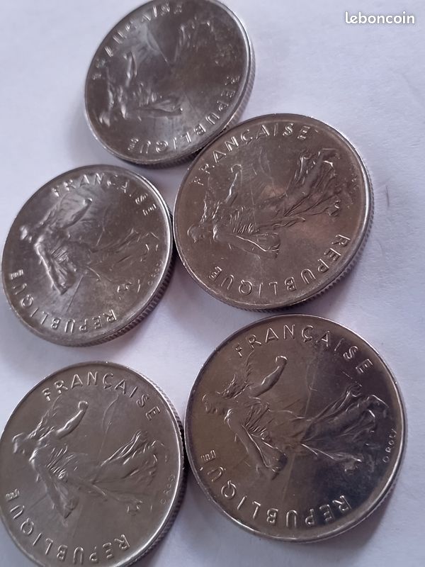 Lot 5 franc 1989 (image 4)