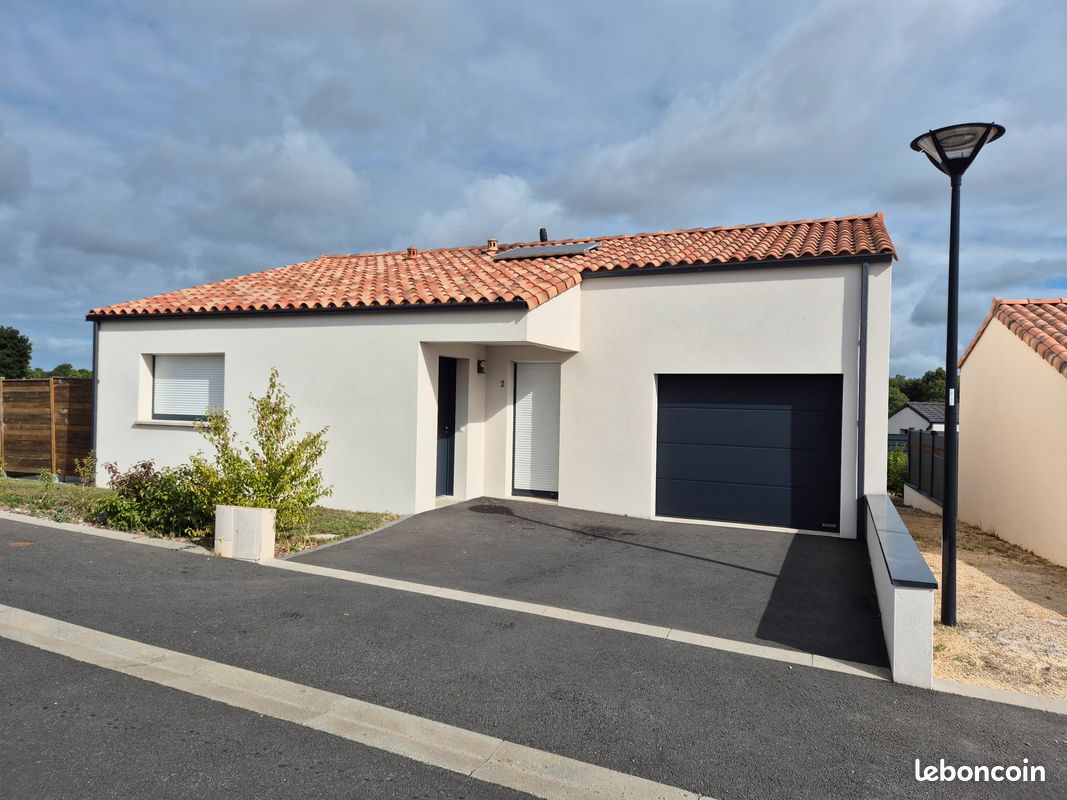 Maison 4 pièces 87 m² · à Cugand-la-Bernardière · 87 m² · 980 €/mois