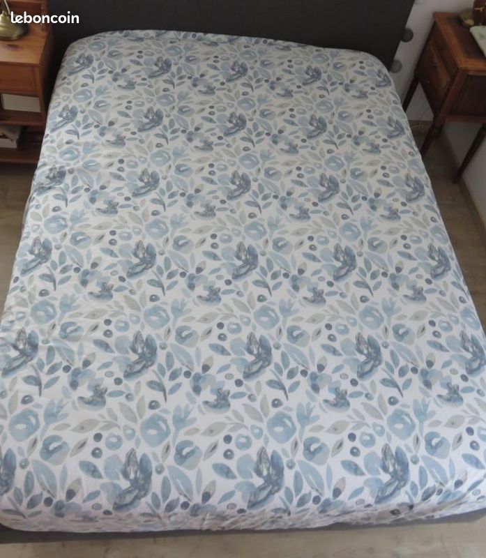 Drap housse fleuri à larges rabats (image 3)