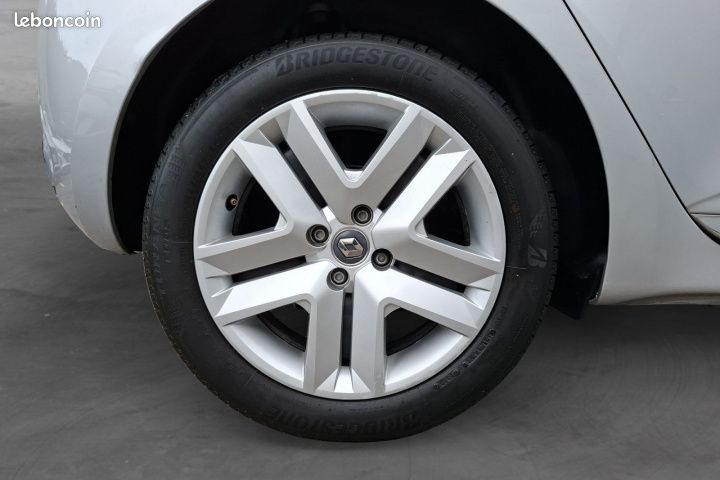 RENAULT CLIO 1.0 TCE 90 BUSINESS 90Ch Garantie 12 mois (image 9)