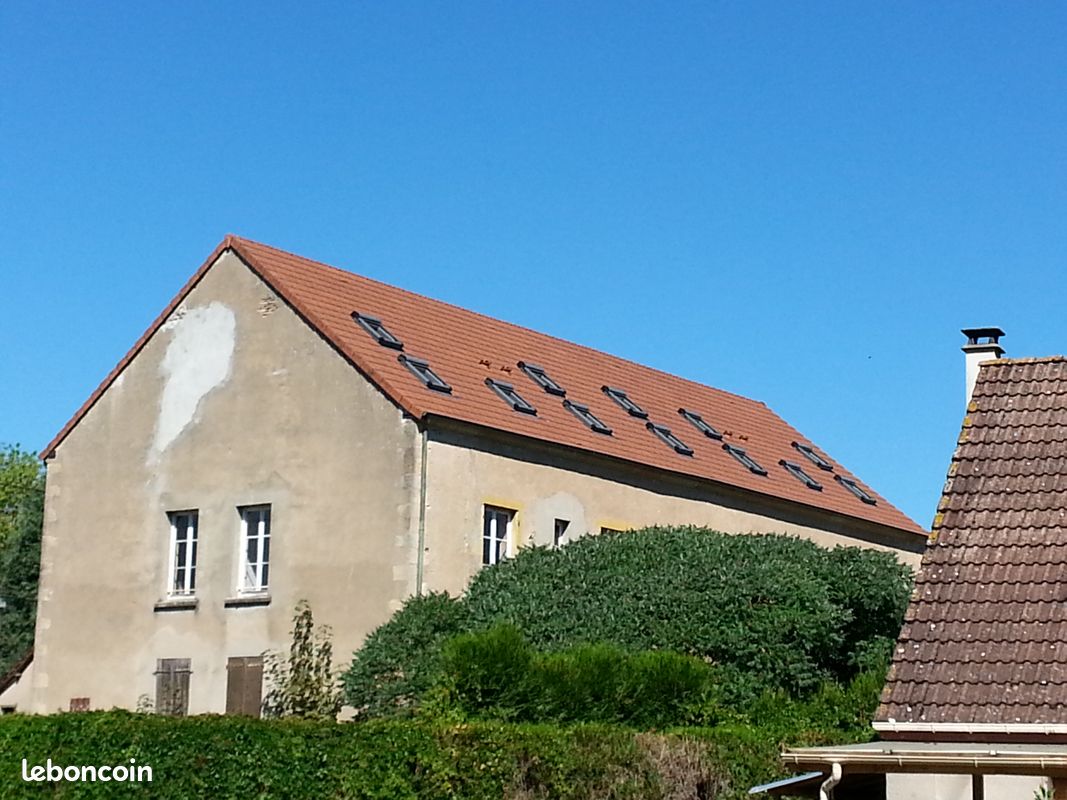 Maison 20 pièces 450 m² · à Palinges · 450 m² · 149 000 €