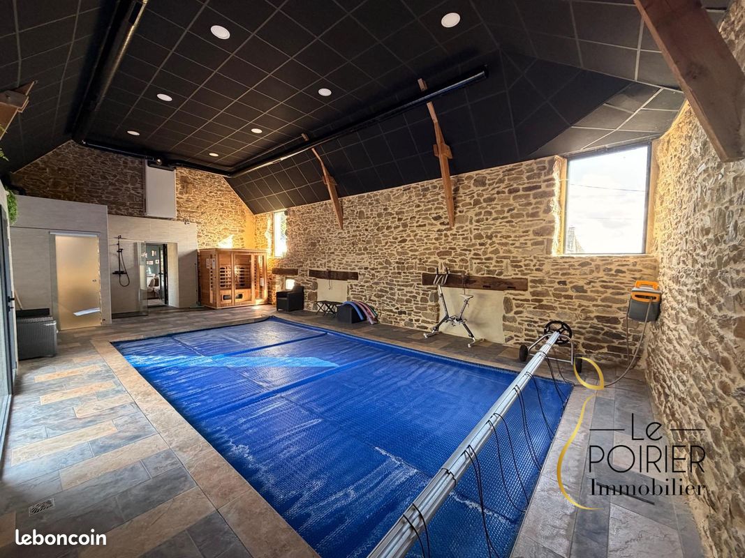 Maison 3 pièces 190 m² · à Plédéliac · 190 m² · 1 300 €/mois