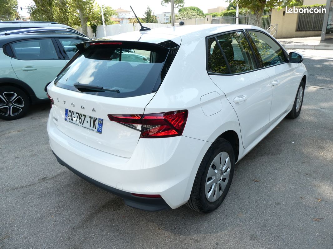 Skoda fabia 1,0 mpi 80 cv active 5 portes 30000 kms (image 4)