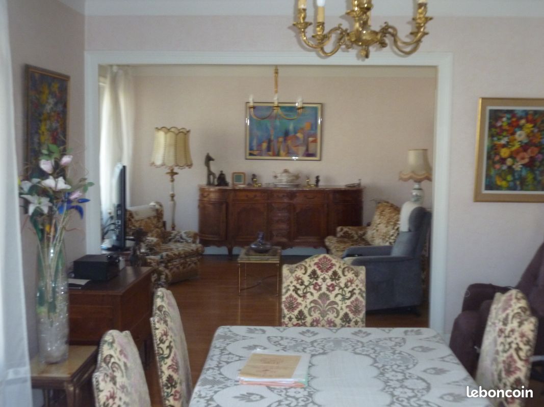 Appartement 4 pièces 102 m² · à Saint-Chamond · 102 m² · 125 000 €