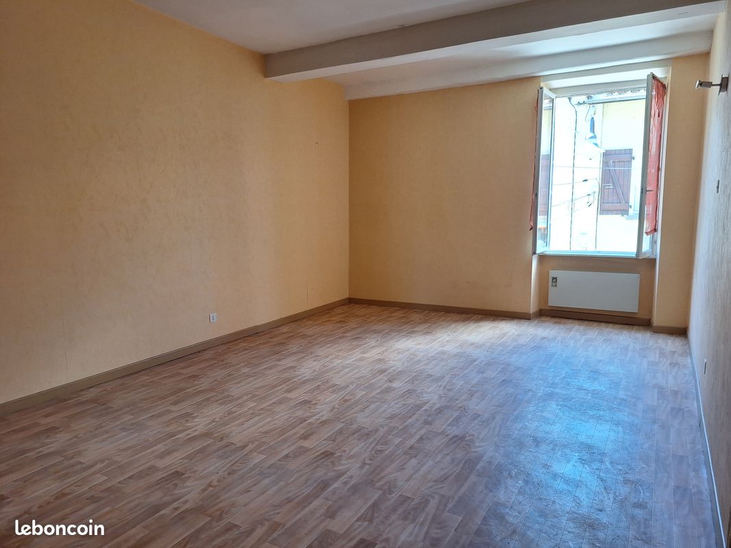 Appartement 3 pièces 78 m² · à Pont-du-Château · 78 m² · 98 750 €