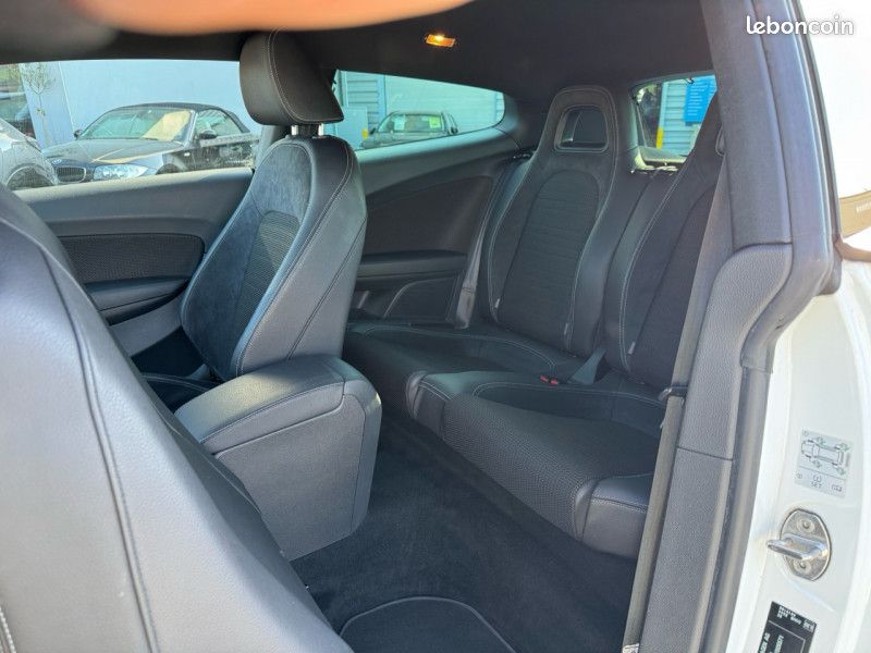 Volkswagen SCIROCCO 2.0 TDI 150CH BLUEMOTION TECHNOLOGY FAP SPORTLINE DSG6 (image 17)