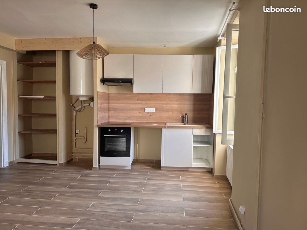 Appartement 2 pièces 43 m² · à Limoux · 43 m² · 580 €