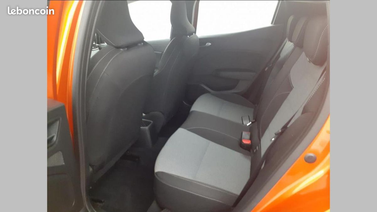 Renault Clio V E-Tech full hybrid 145 Evolution (image 9)