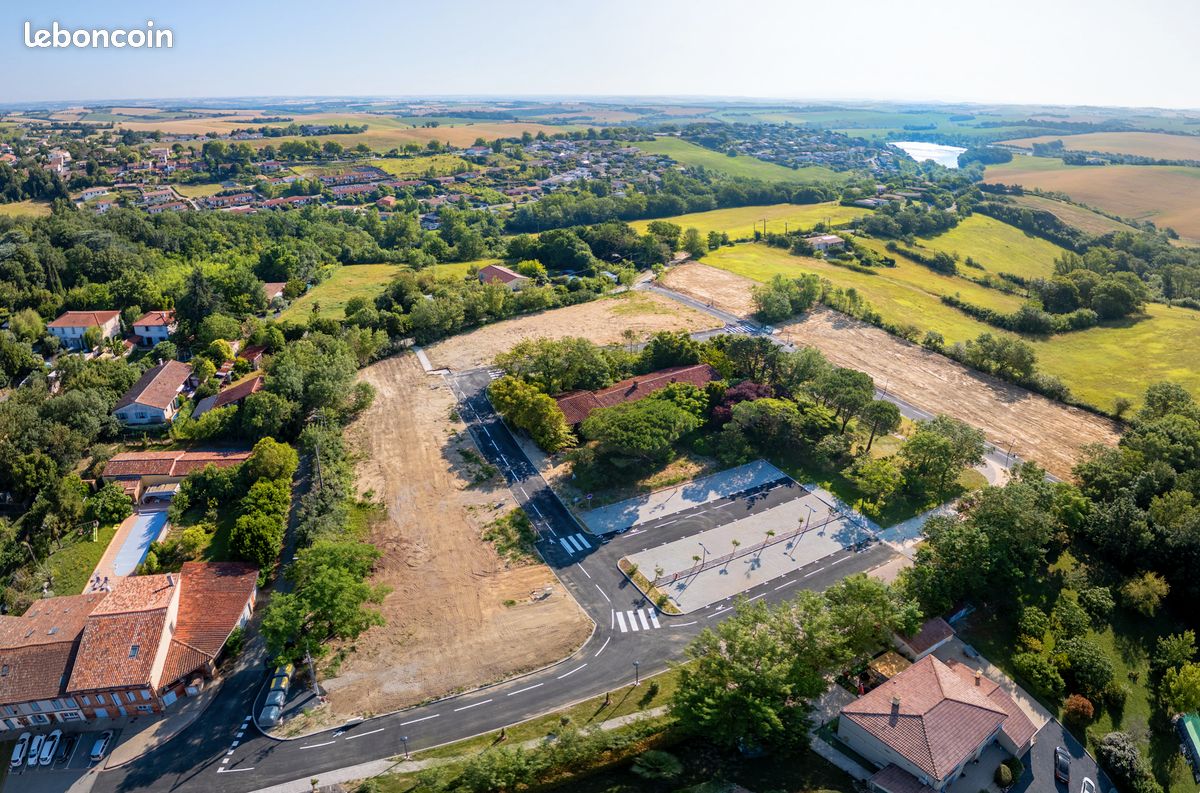 Terrains à Nailloux 46 500 · 46 500 €