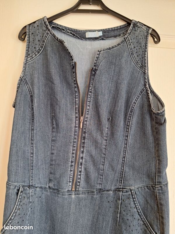 Robe en jean sans manche (image 3)