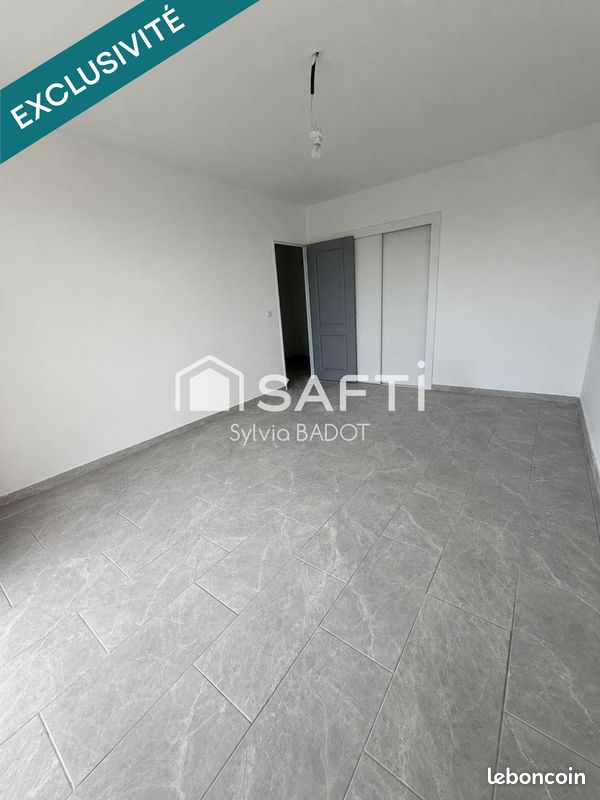 Appartement 2 pièces 49 m² · à La Seyne-sur-Mer · 49 m² · 71 000 €