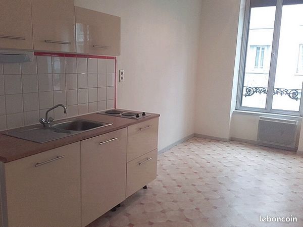 Appartement 2 pièces 43 m² · à Clermont-Ferrand · 43 m² · 500 €
