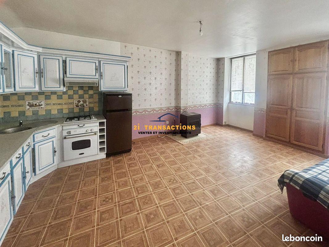 Appartement 3 pièces 58 m² · à Saint-Chamond · 58 m² · 64 000 €