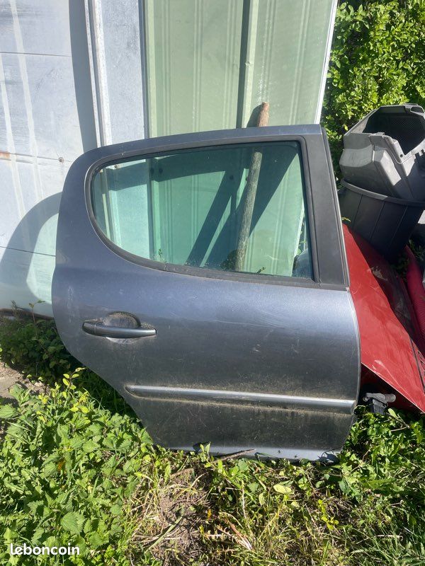 Porte arrière droite Peugeot 207 (image 1)