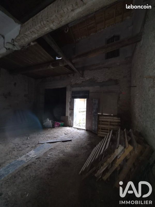 Propriété 1 pièce 140 m² (image 6)