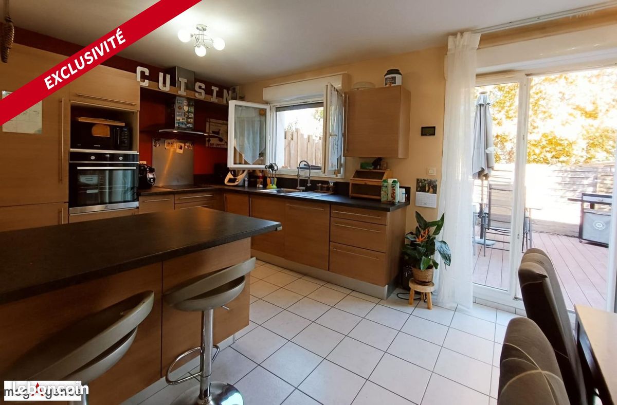 Maison 4 pièces 95 m² · à Castres-Gironde · 95 m² · 239 000 €