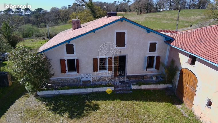 Propriété 7 pièces 153 m²