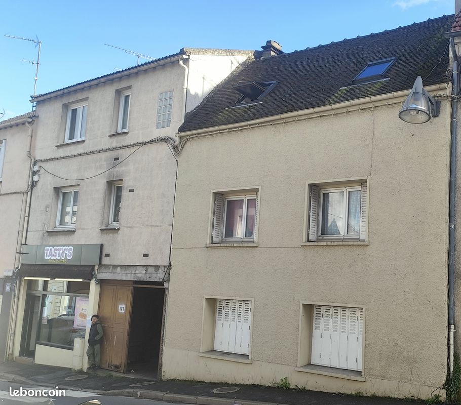 Local commercial 6 pièces 110 m² · à Longjumeau · 110 m² · 260 000 €