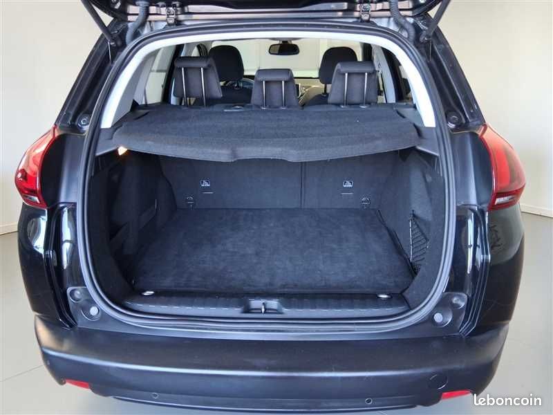 Peugeot 2008 1.2 82cv STYLE (image 6)