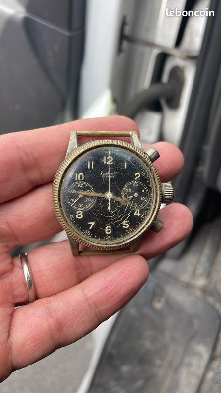 Montre militaire (image 1)