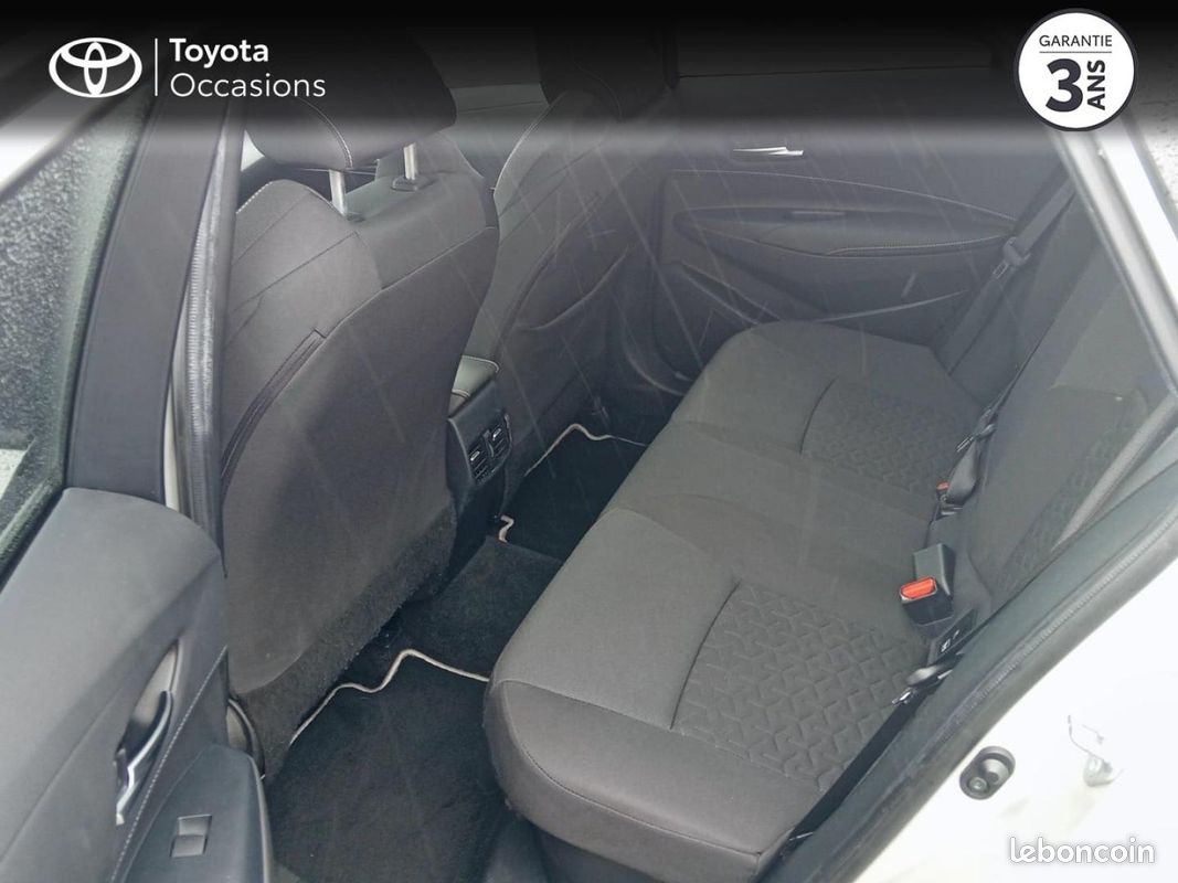 Toyota Corolla Touring Spt 184h Design MY21 (image 12)