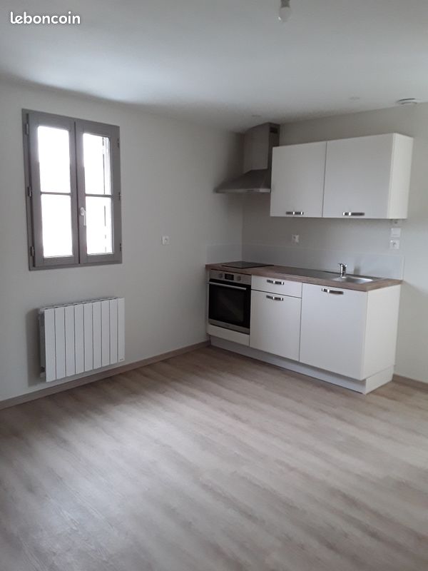 Appartement 2 pièces 25 m² · à Châtellerault · 25 m² · 395 €/mois
