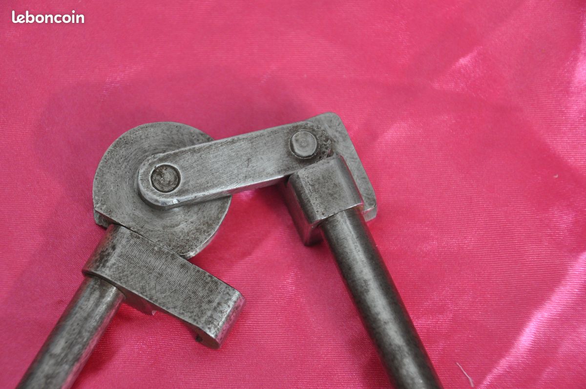 Cintreuse cuivre (image 2)