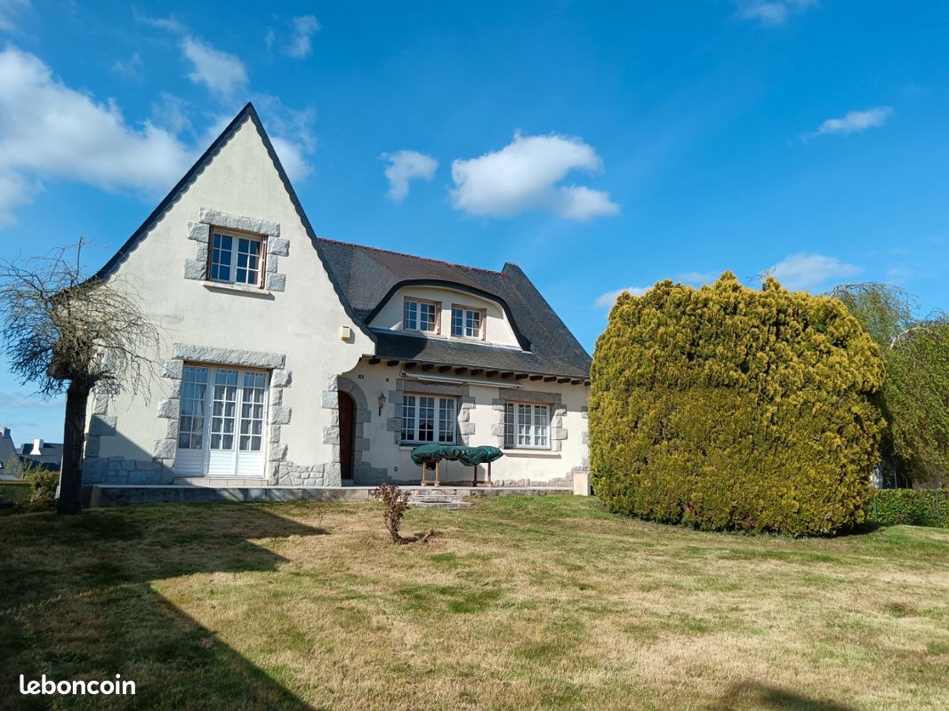 Maison 5 pièces 132 m² · à Bédée · 132 m² · 265 000 €