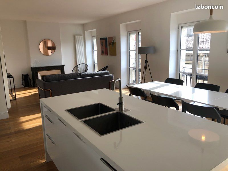 Appartement 4 pièces 93 m² · à Bordeaux · 93 m² · 2 195 €/mois