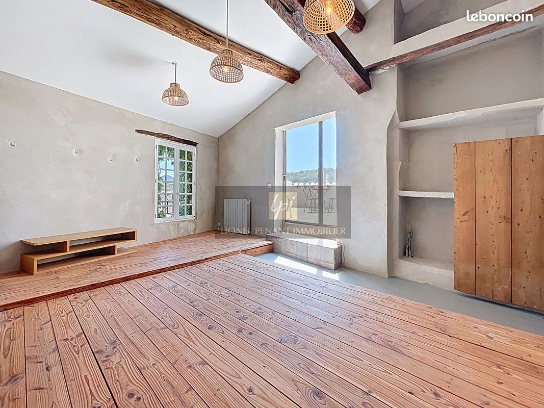 Maison 7 pièces 200 m² · à Mazan · 200 m² · 349 000 €