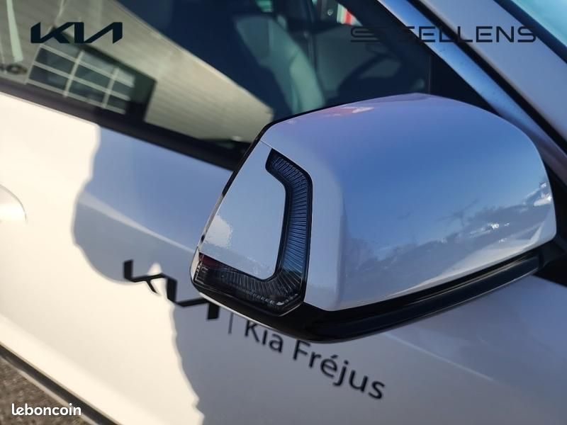 Kia Niro 1.6 GDi 129ch HEV Premium DCT6 (image 20)