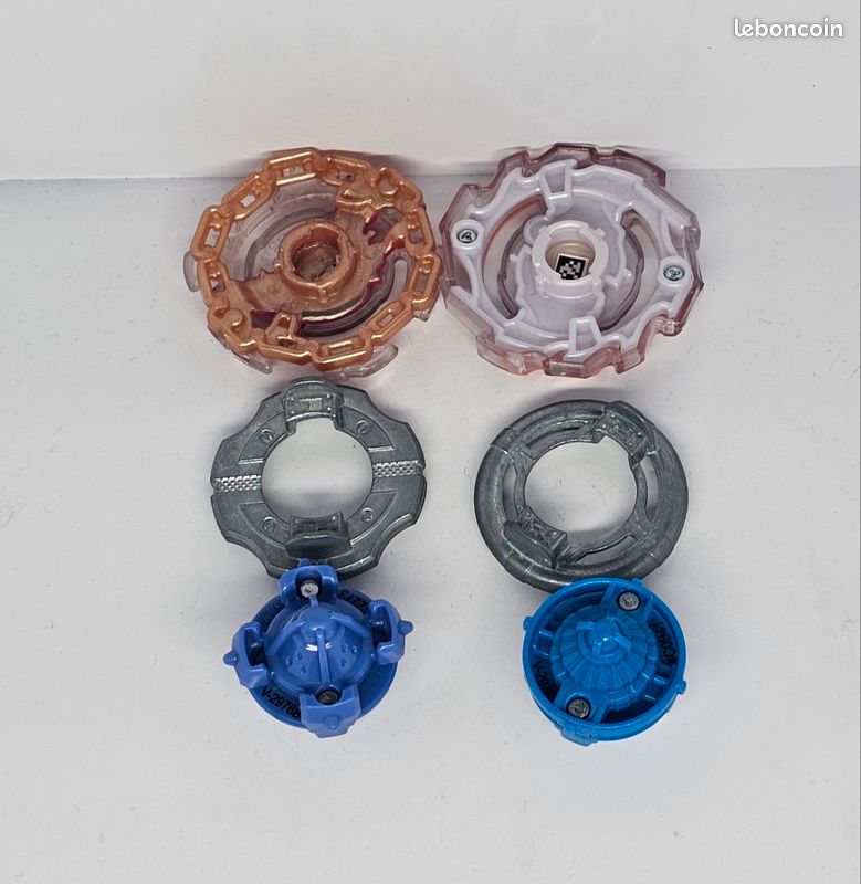 LOT DE 6 Toupies Beyblade avec Lanceur - Voir photos et détails pour le