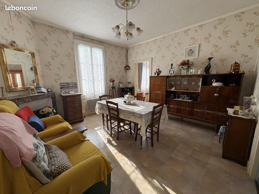Appartement 3 pièces 67 m² · à Jouy · 67 m² · 125 000 €