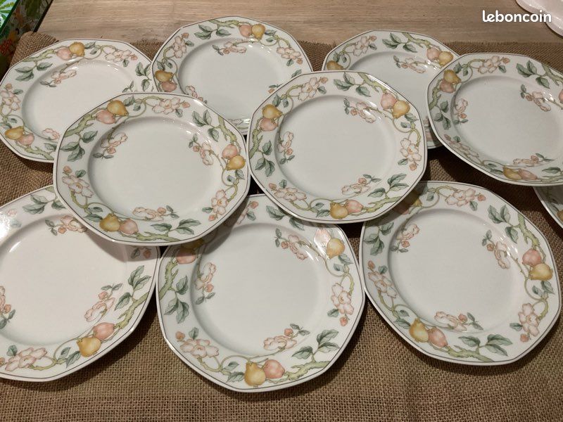 fanquare Lot de 4 assiettes à dessert florales en porcelaine Bleu clair 20,8 cm fanquare Lot de 4 assiettes à dessert florales en porcelaine Bleu clair 20,8 cm