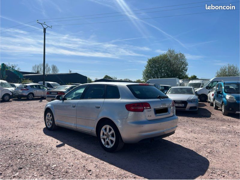 Audi A3 SPORTBACK 1.6 TDI 105 Cv (image 4)