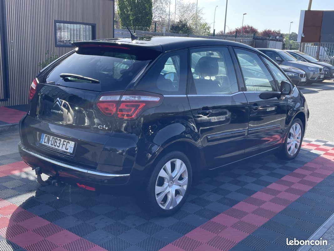 Citroen c4 picasso 1.6 hdi 110cv garantie 3/12 mois 2012 (image 2)